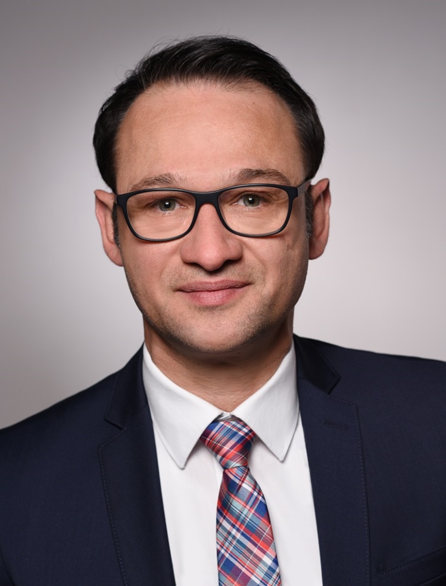 Veysel Yaprak - Senior Testingenieur